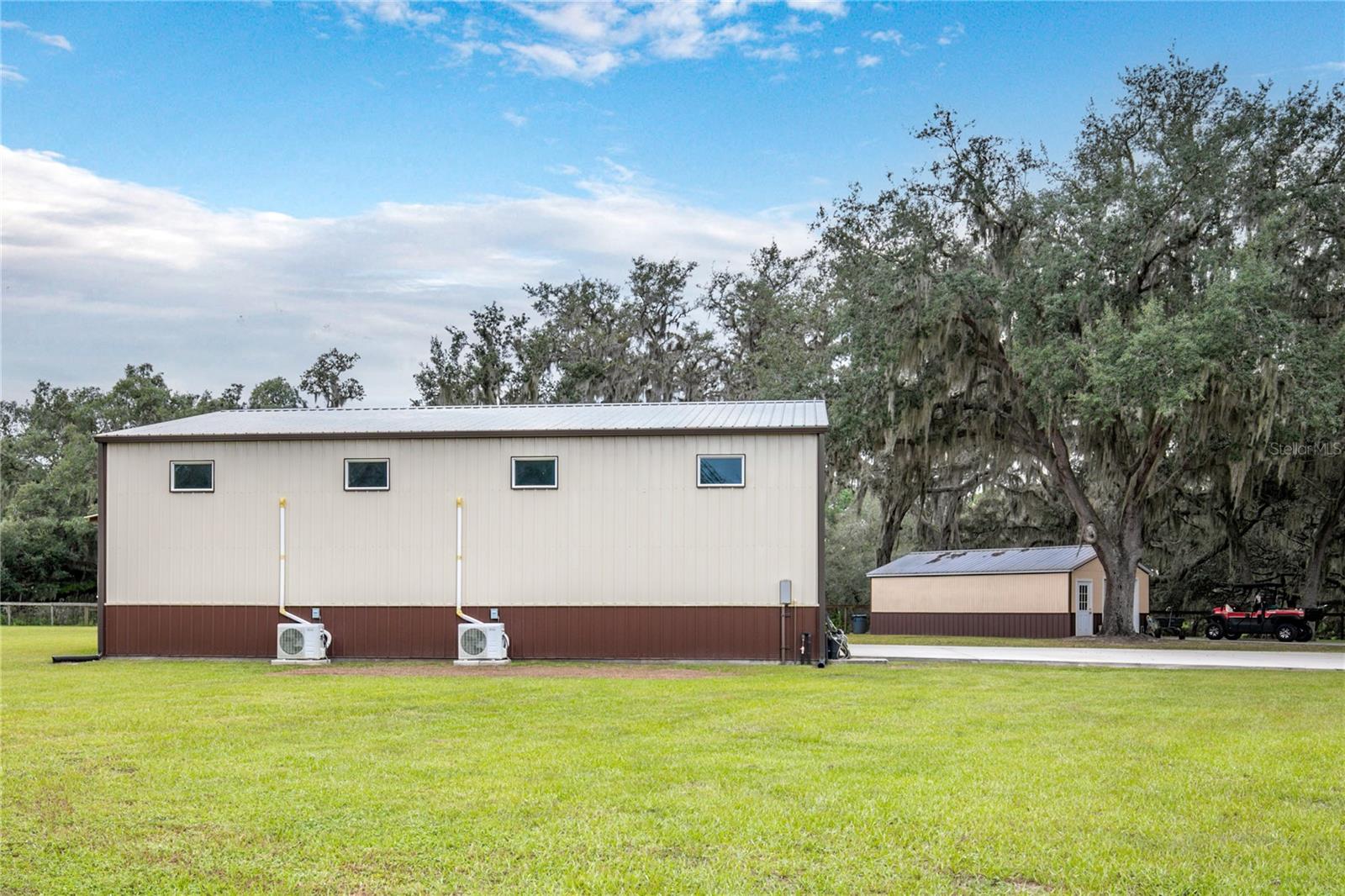 Image 38 of 68 For 41812 Catbrier Lane