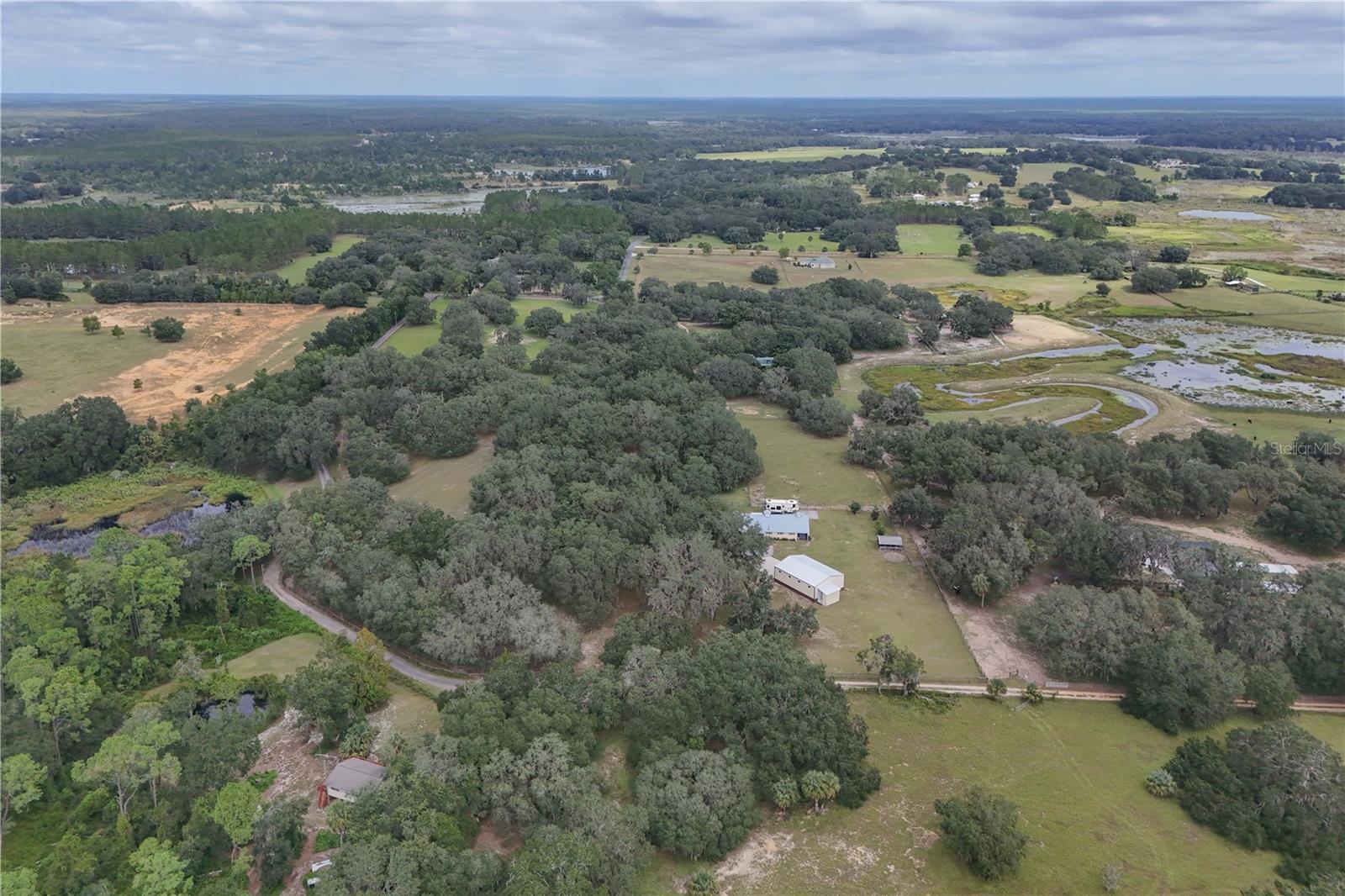 Image 43 of 68 For 41812 Catbrier Lane