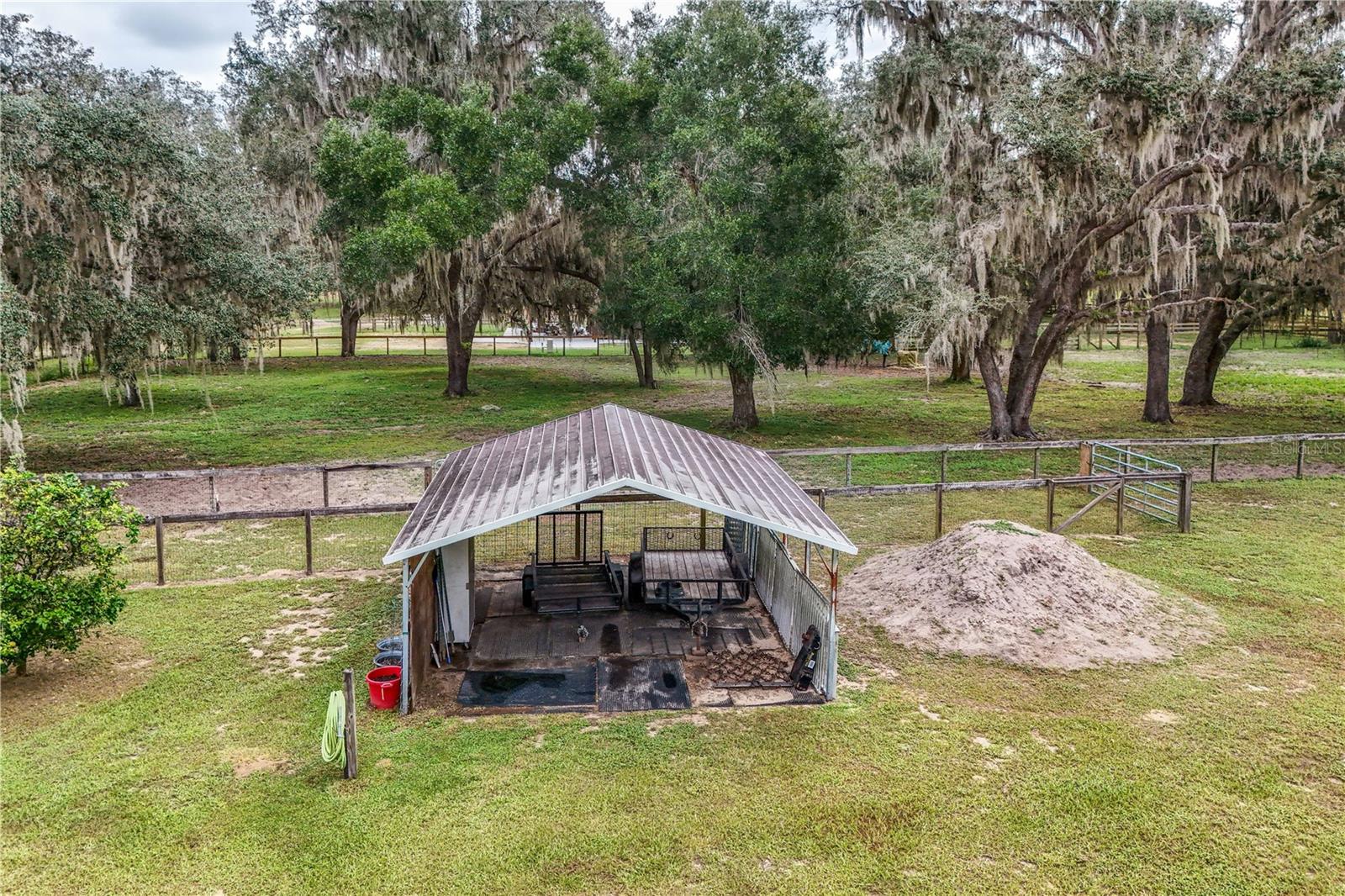 Image 50 of 68 For 41812 Catbrier Lane