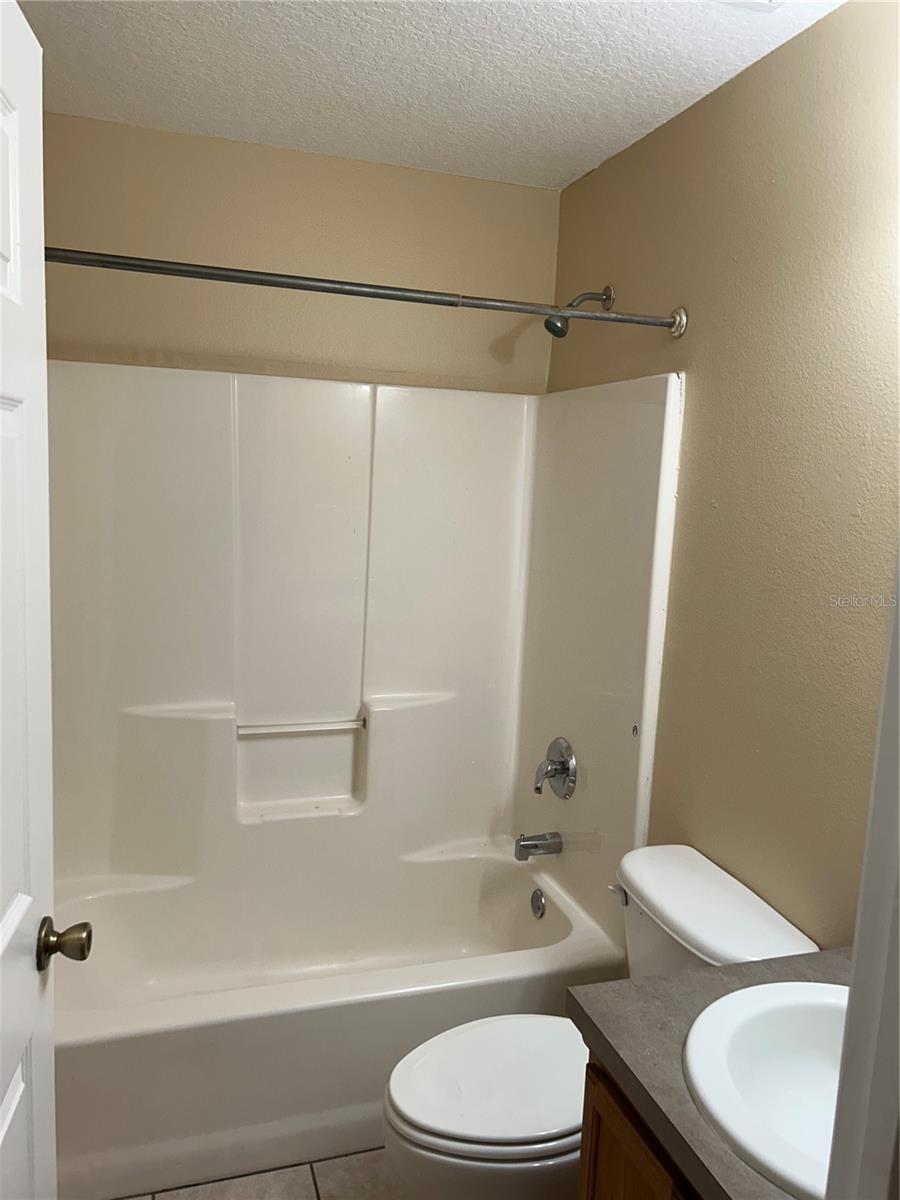 Image 10 of 14 For 626 Brooke Court