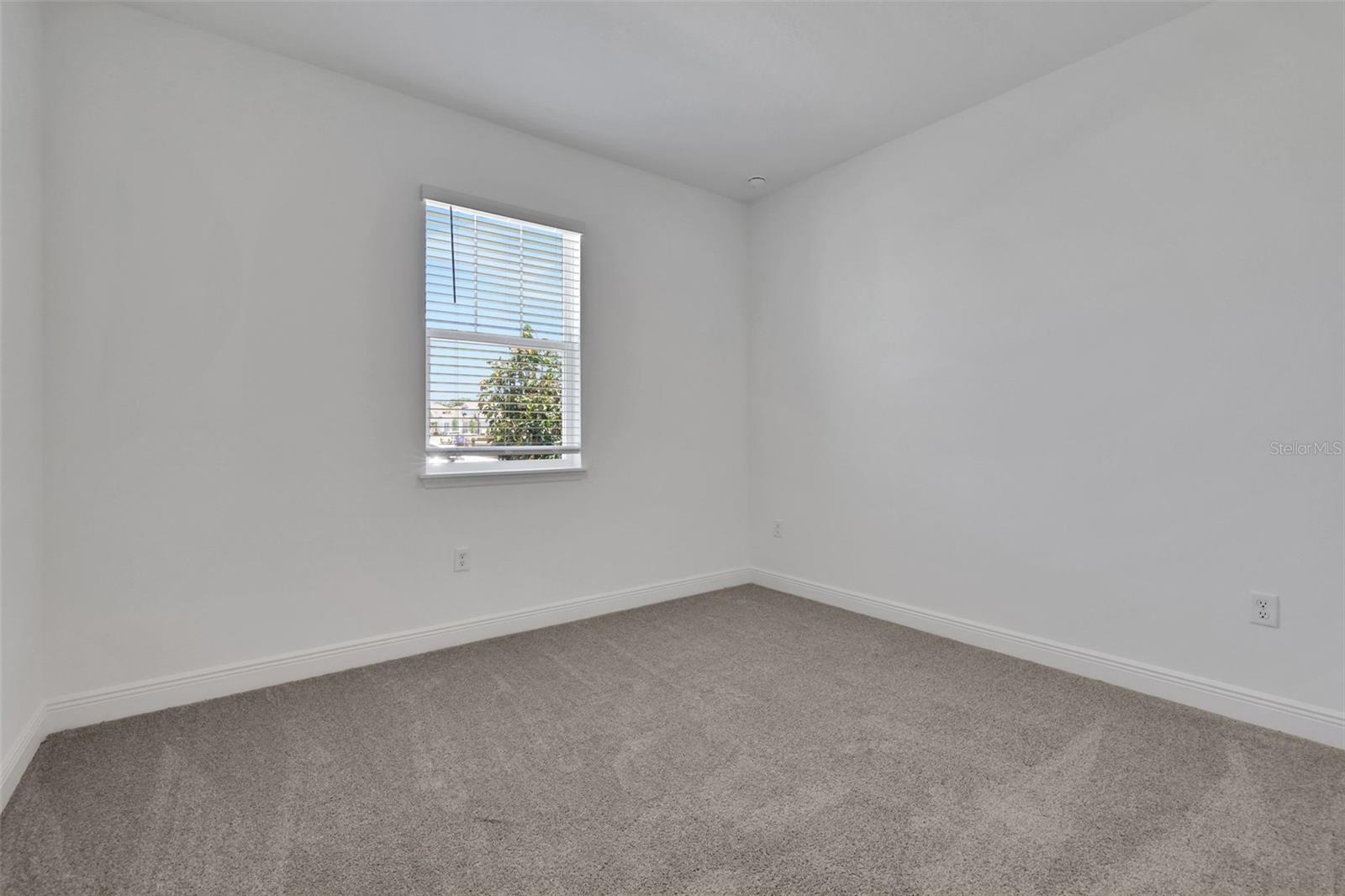 Image 7 of 31 For 5161 Blanket Flower Street