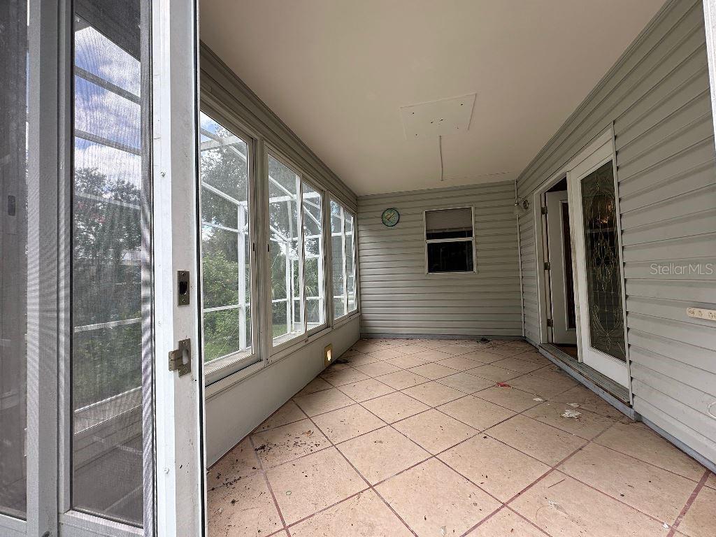 Image 12 of 14 For 534 Saint Andrews Court