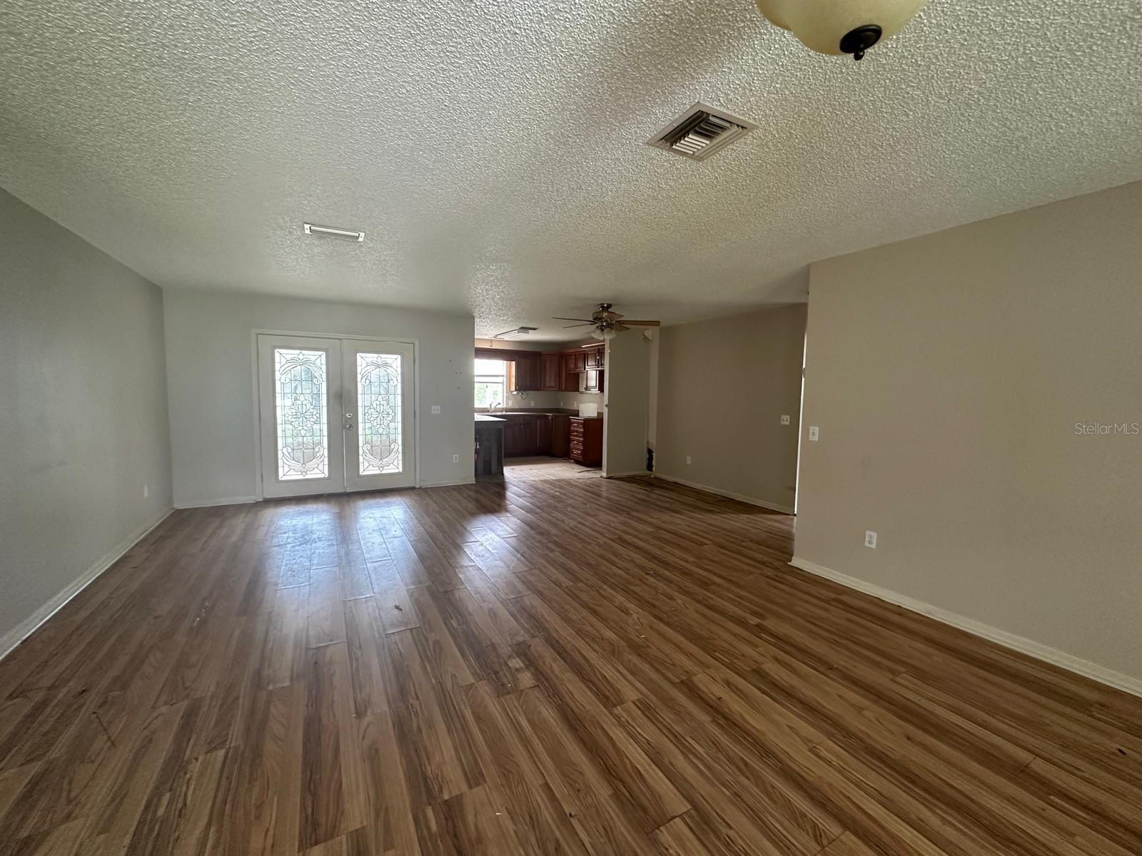 Image 2 of 14 For 534 Saint Andrews Court