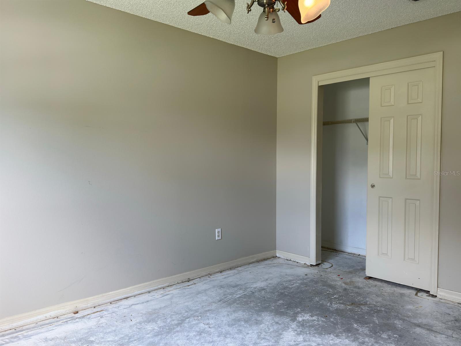 Image 9 of 14 For 534 Saint Andrews Court