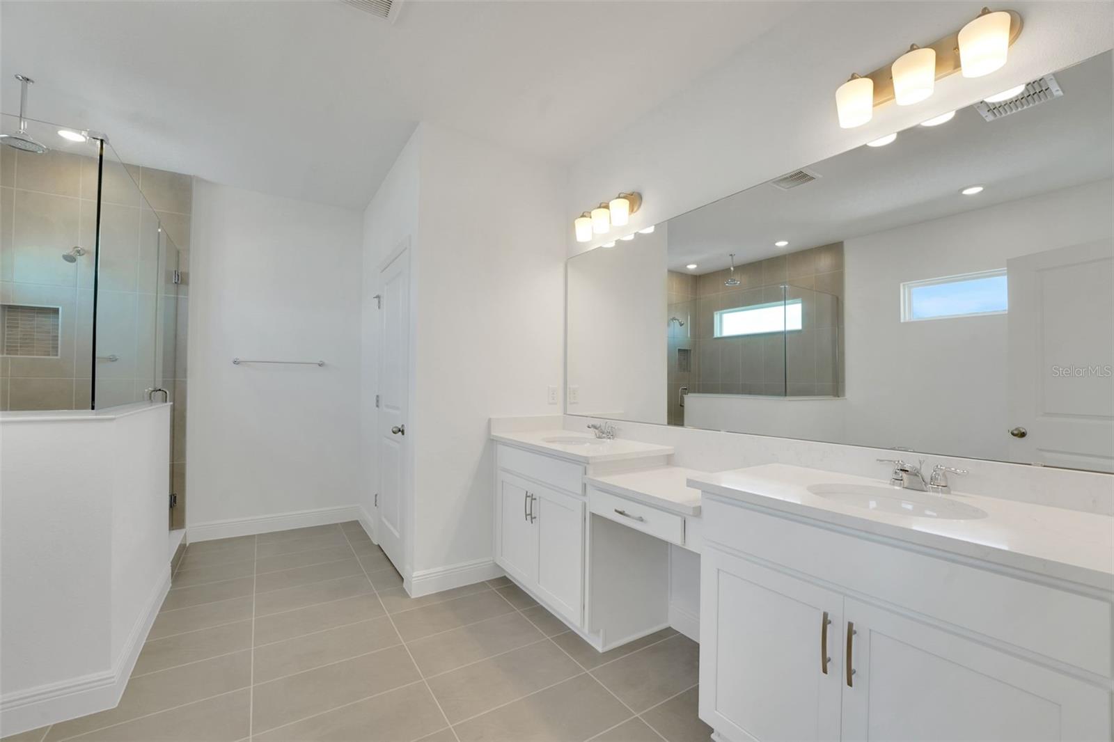 Image 11 of 46 For 5197 Waypointe Boulevard