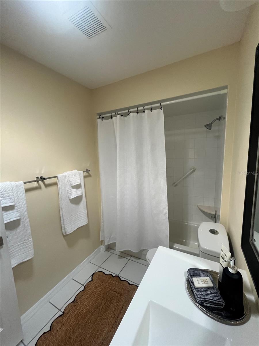 Image 27 of 32 For 1111 Apple Terrace