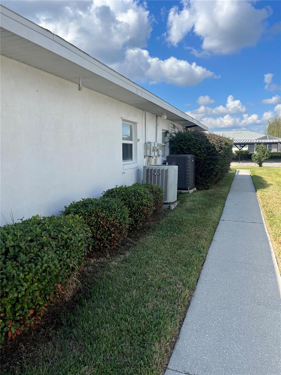 Image 30 of 32 For 1111 Apple Terrace