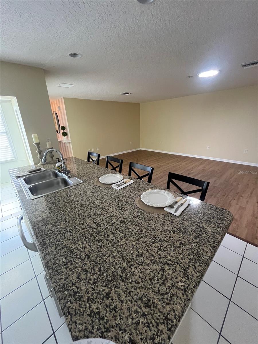 Image 7 of 32 For 1111 Apple Terrace