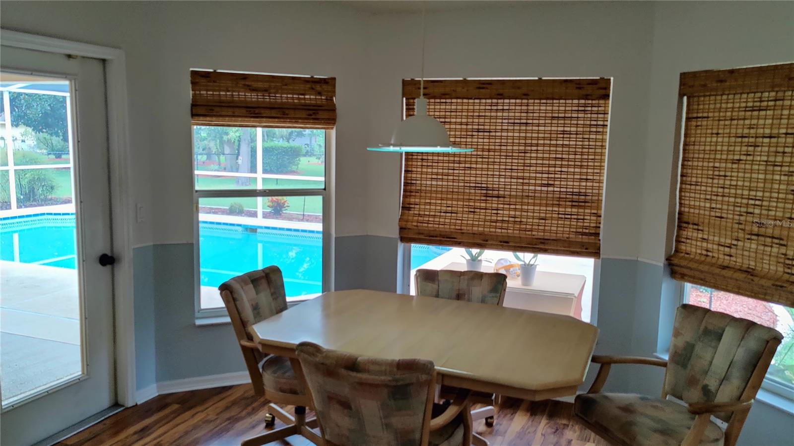 Image 11 of 65 For 14219 Mansfield Road