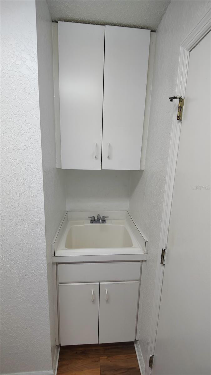 Image 16 of 65 For 14219 Mansfield Road