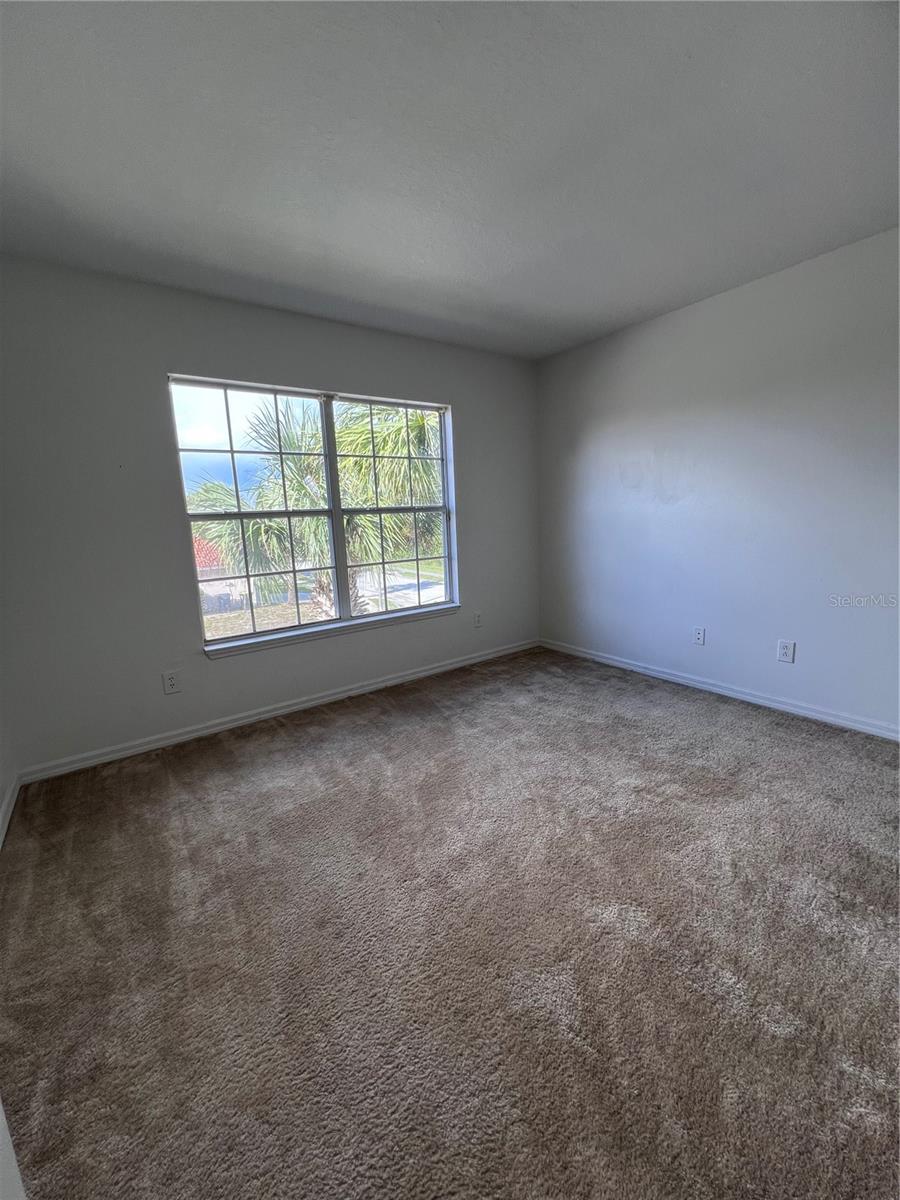 Image 8 of 13 For 433 Rosso Drive