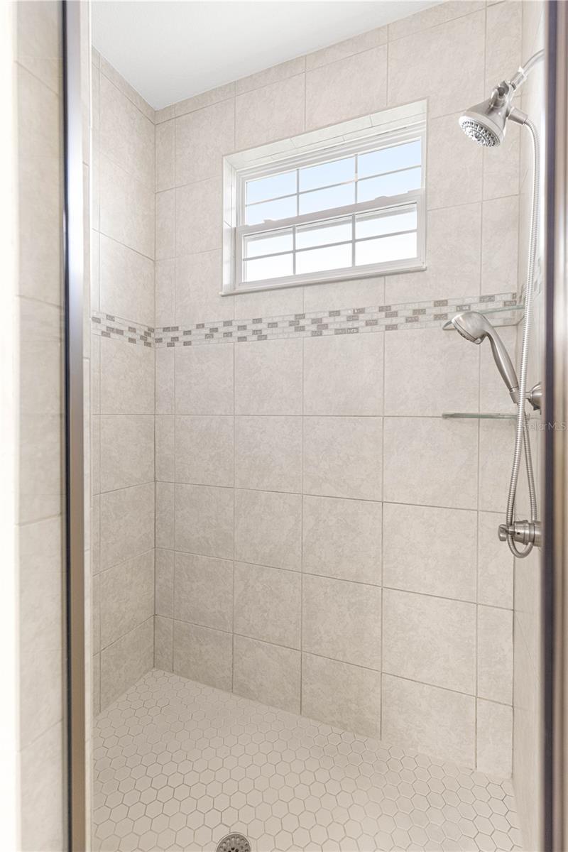 Image 7 of 42 For 17306 112th Ct Road