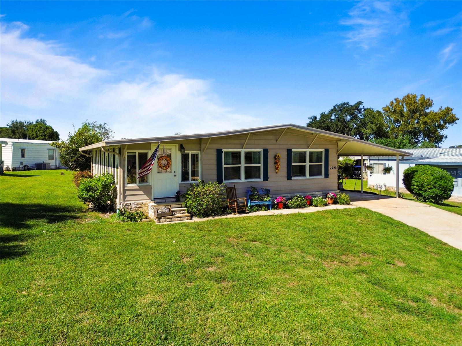 Image 11 of 32 For 2220 Evergreen Circle Ge