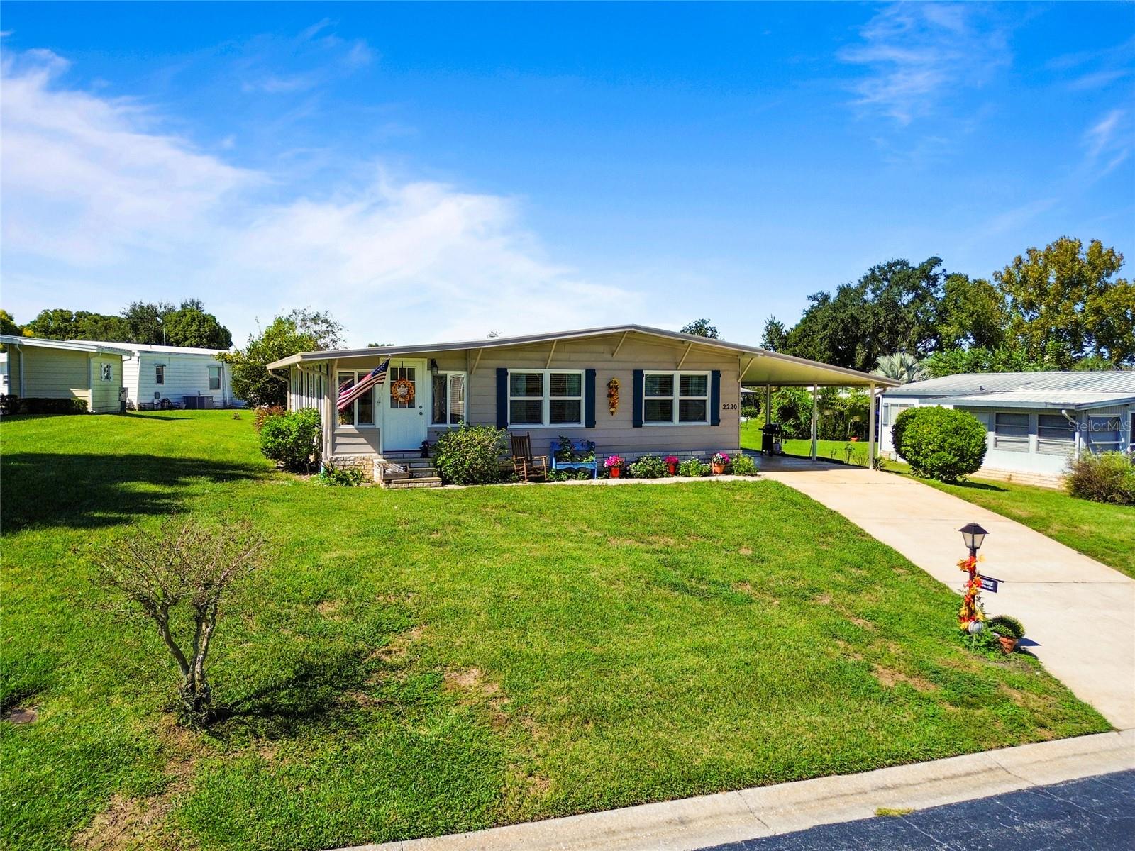 Image 7 of 32 For 2220 Evergreen Circle Ge