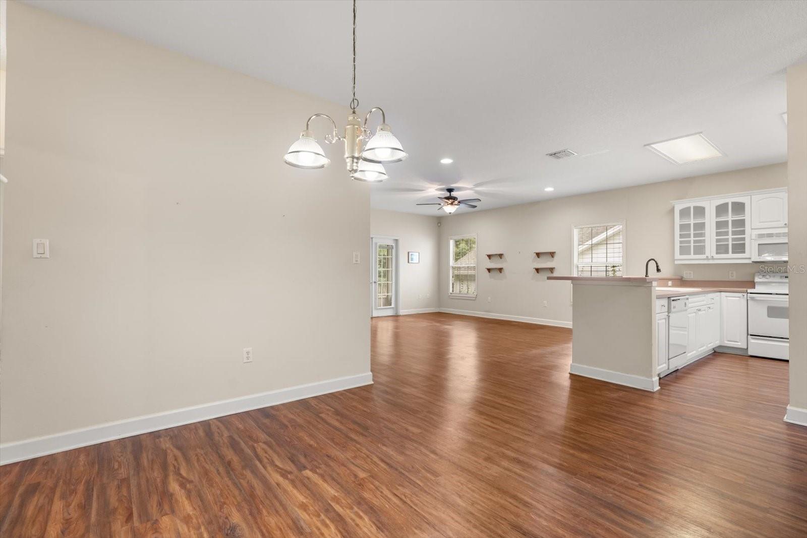 Image 3 of 28 For 37 Townhill Drive