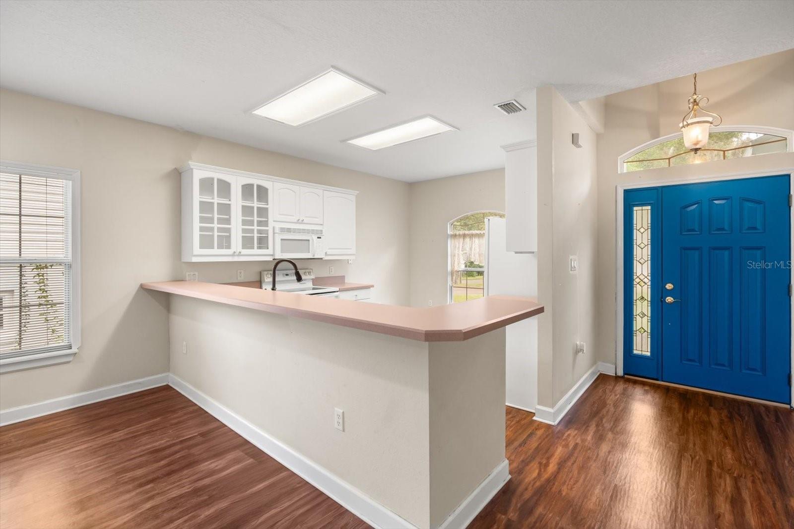 Image 4 of 28 For 37 Townhill Drive