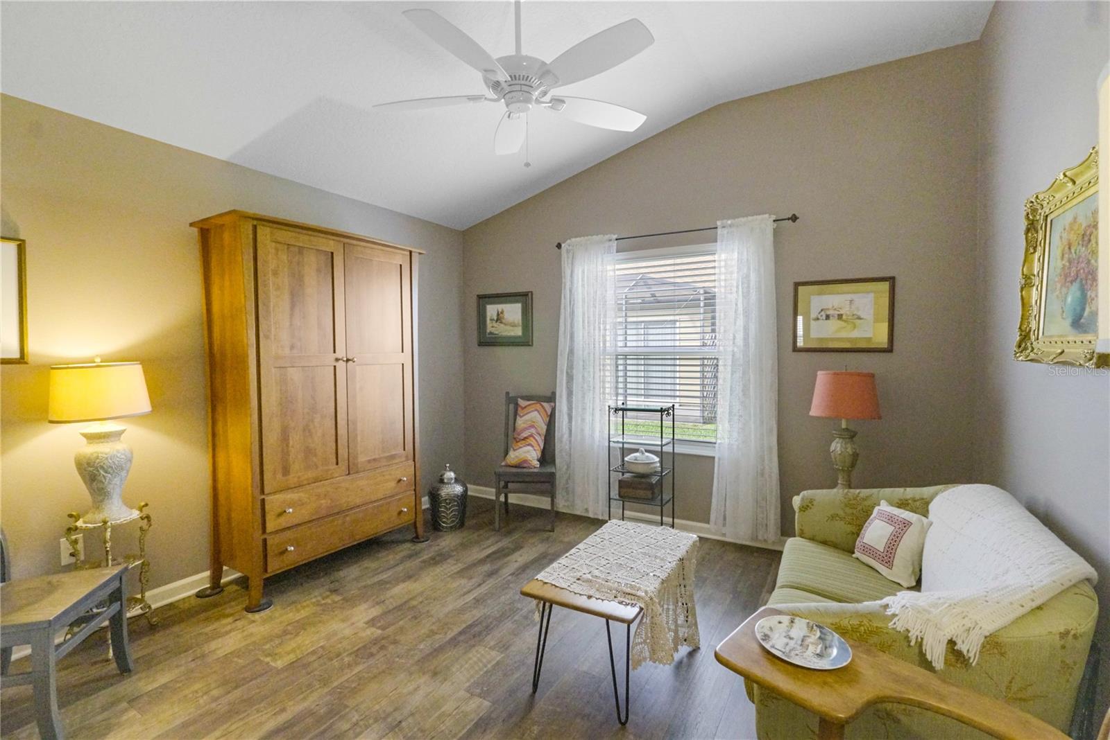Image 11 of 21 For 5600 Mccray Avenue