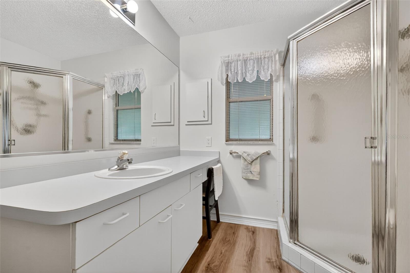 Image 20 of 31 For 220 Palermo Place