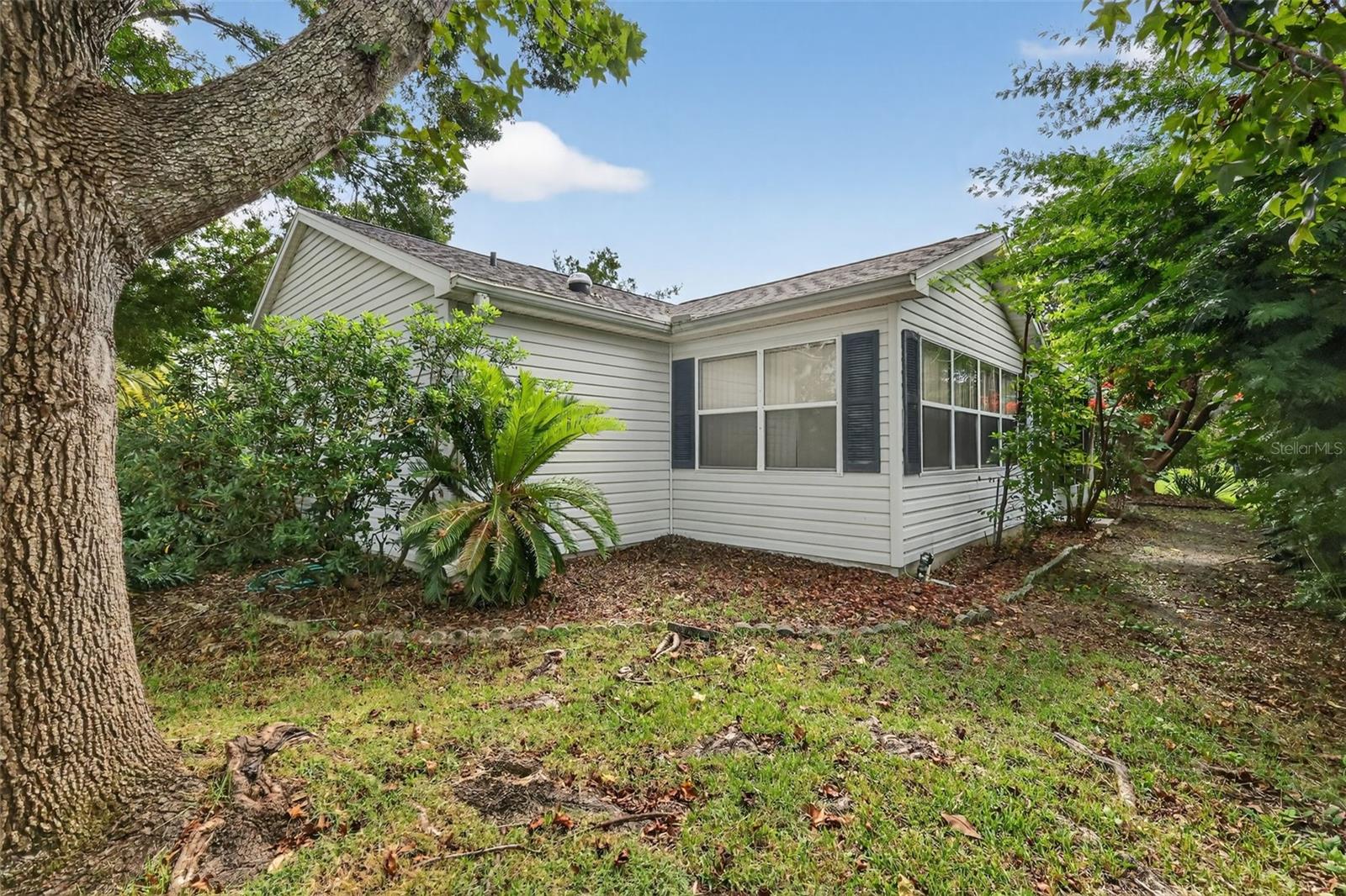 Image 30 of 31 For 220 Palermo Place