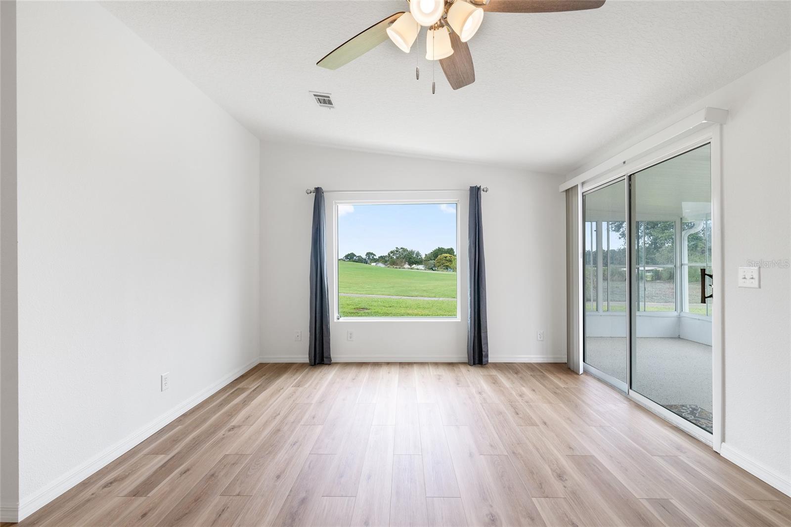 Image 12 of 30 For 529 Bonita Drive