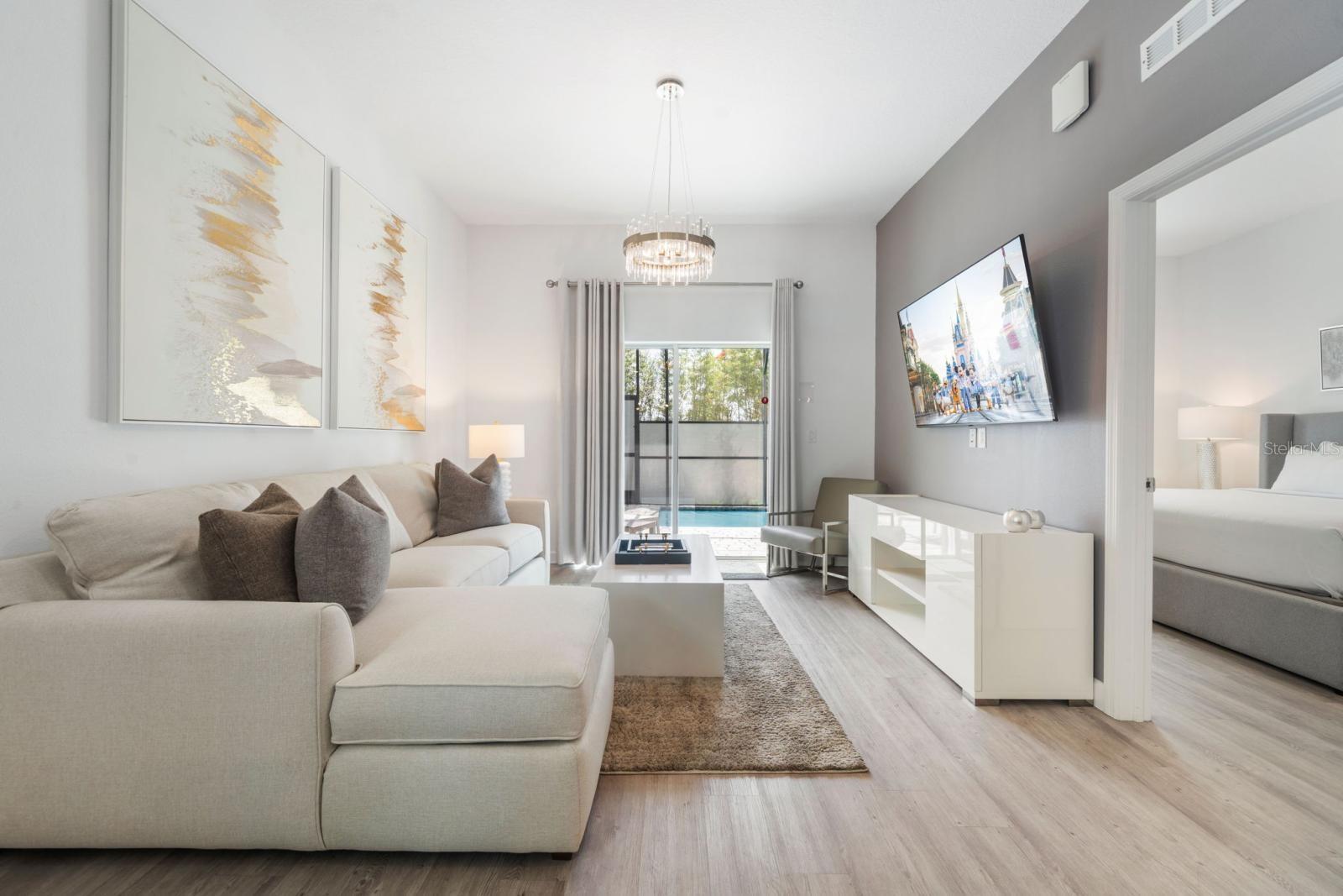 Image 4 of 50 For 384 Famagusta Drive