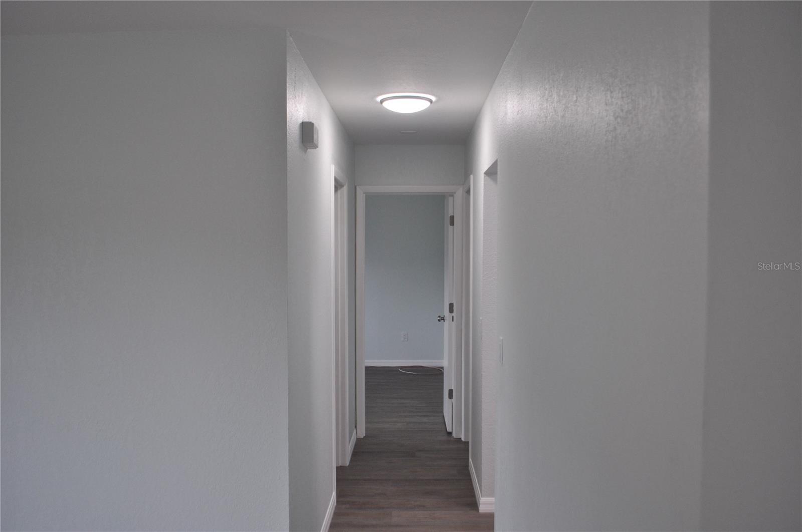 Image 9 of 29 For 339 Oak Track Loop