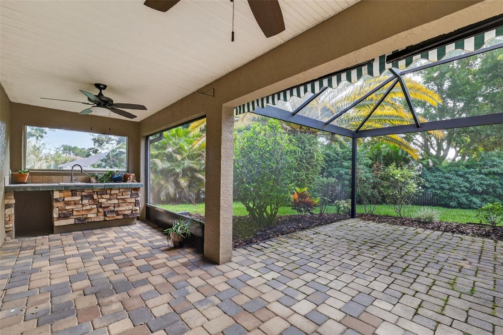 Image 3 of 50 For 434 Oak View Drive