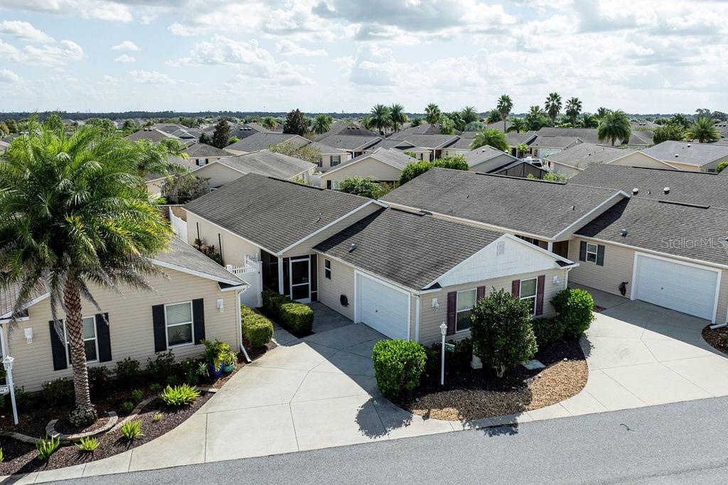 Image 30 of 31 For 852 Sapphire Place