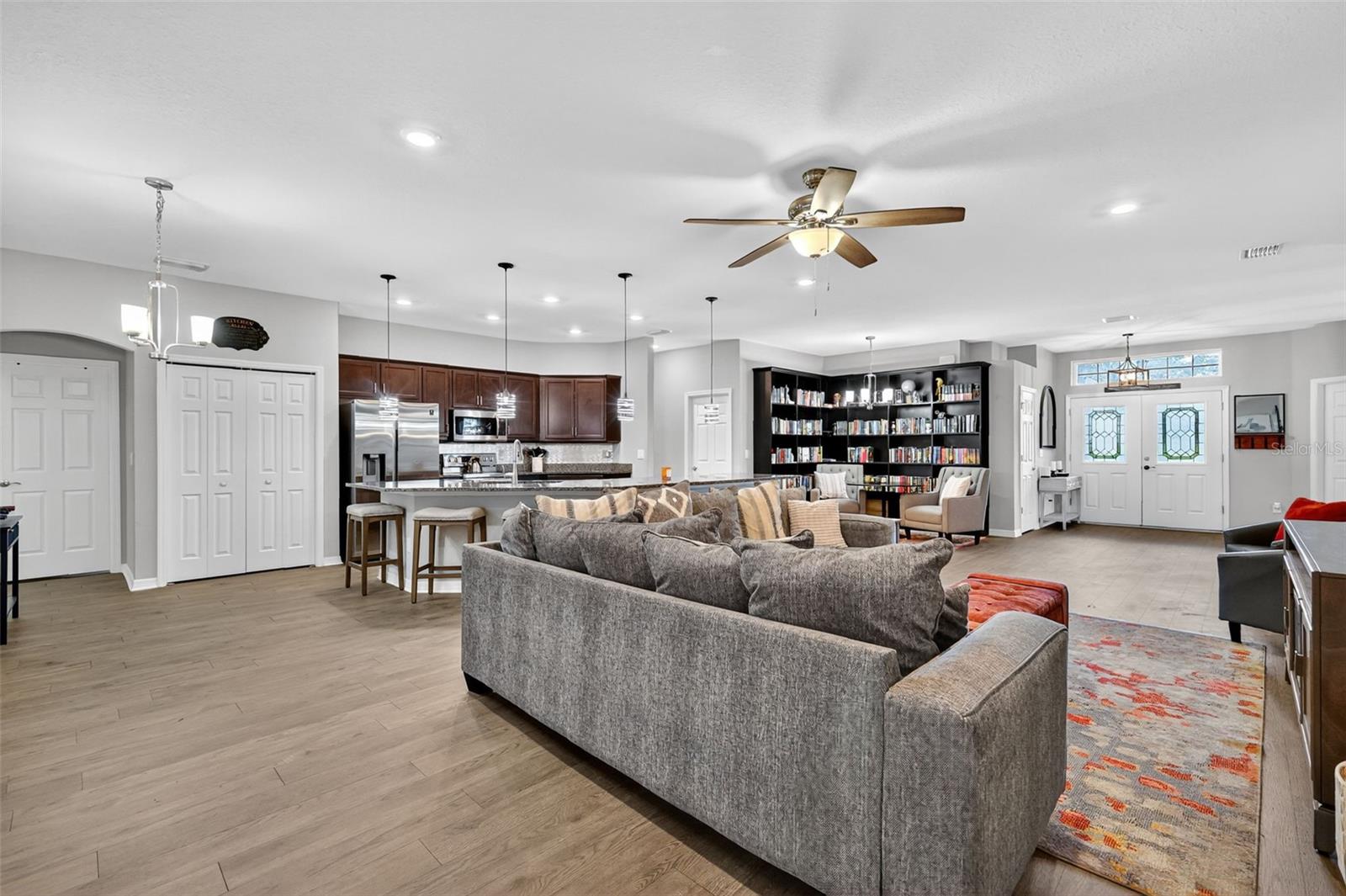 Image 9 of 36 For 11131 54th Circle