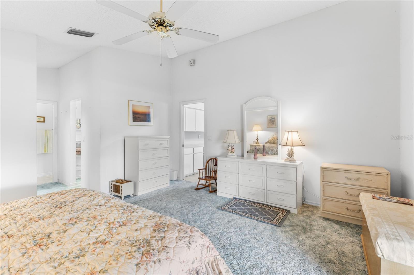 Image 12 of 28 For 5606 Laver Street