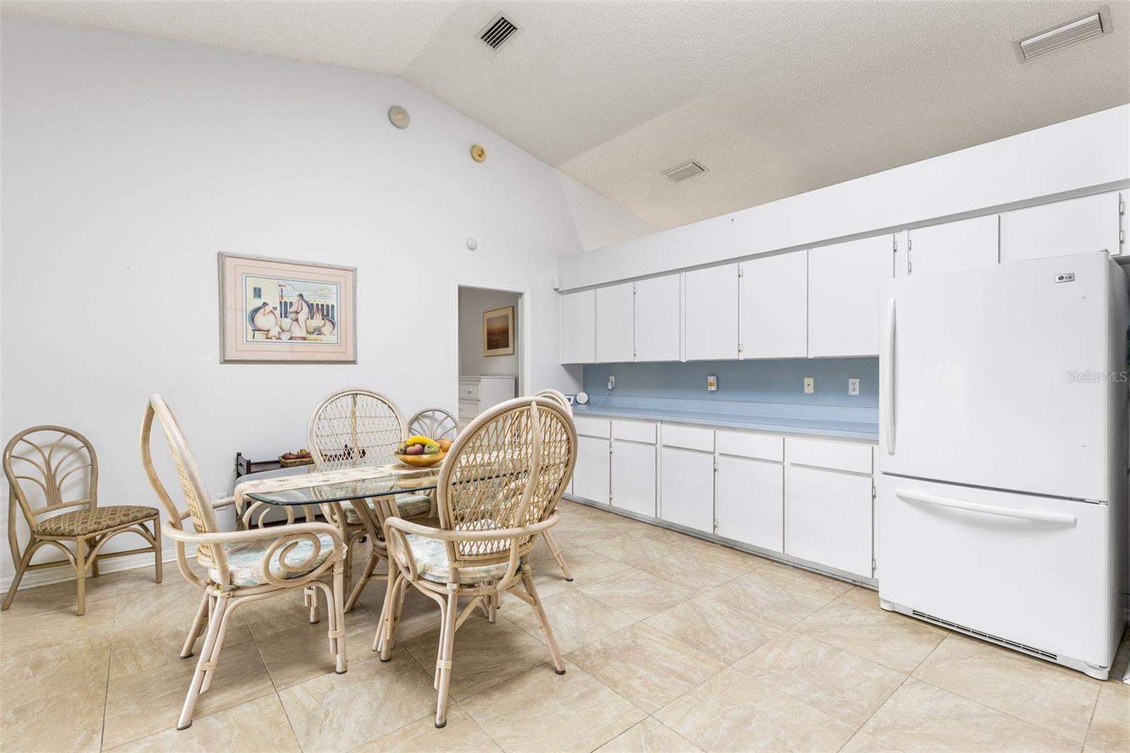 Image 9 of 28 For 5606 Laver Street