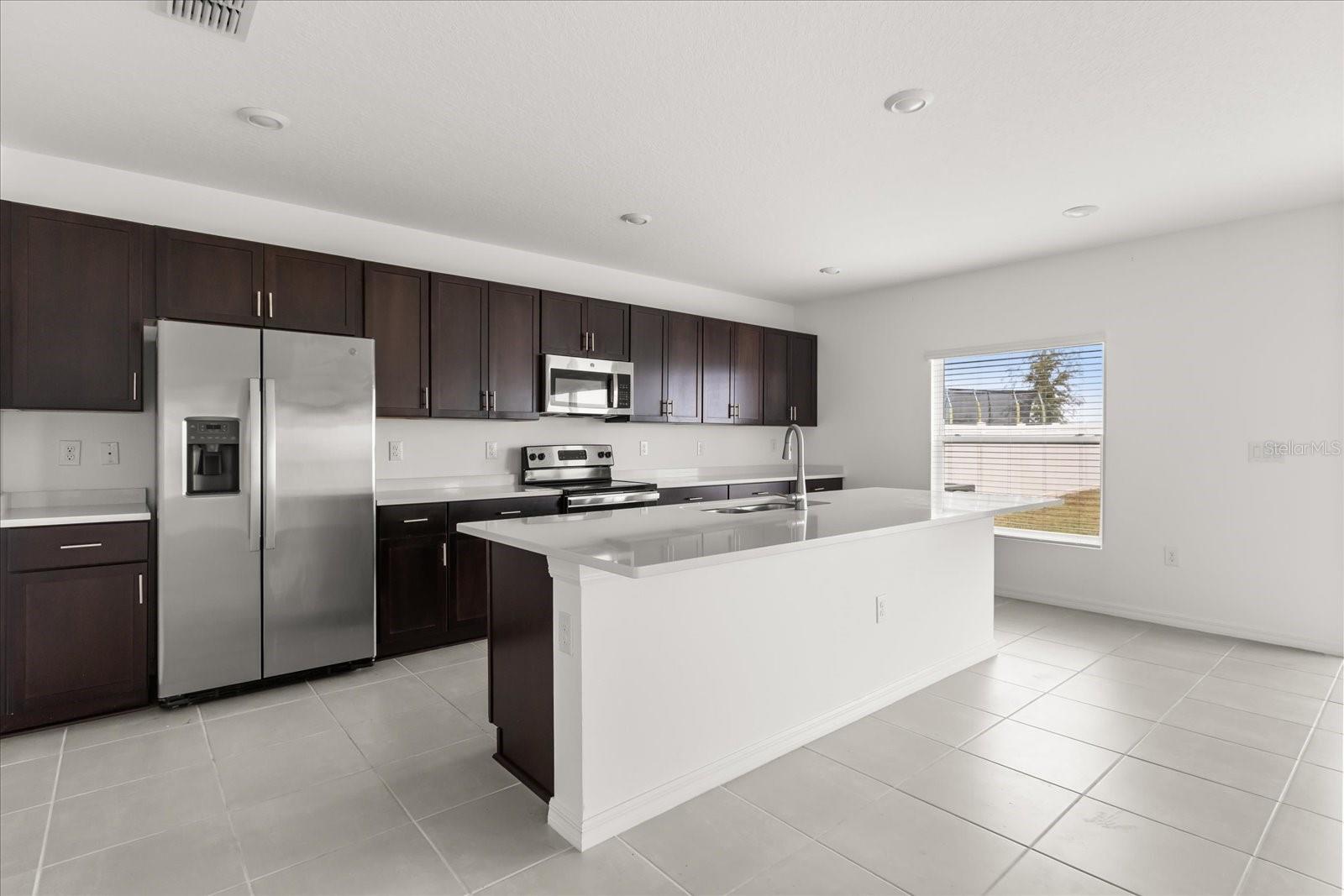 Image 13 of 43 For 1138 Calico Pointe Circle