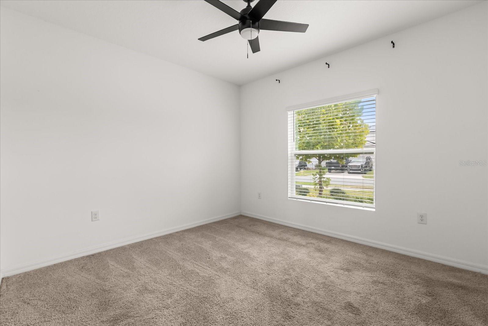 Image 18 of 43 For 1138 Calico Pointe Circle