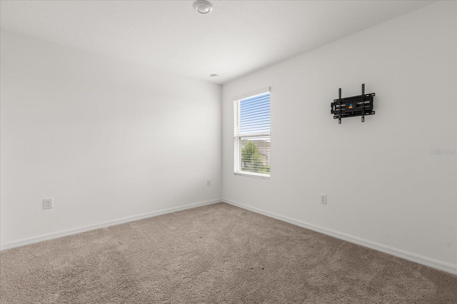 Image 21 of 43 For 1138 Calico Pointe Circle