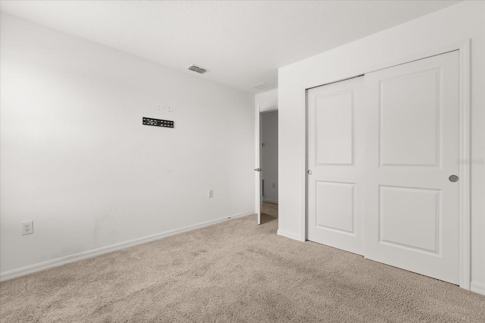 Image 32 of 43 For 1138 Calico Pointe Circle