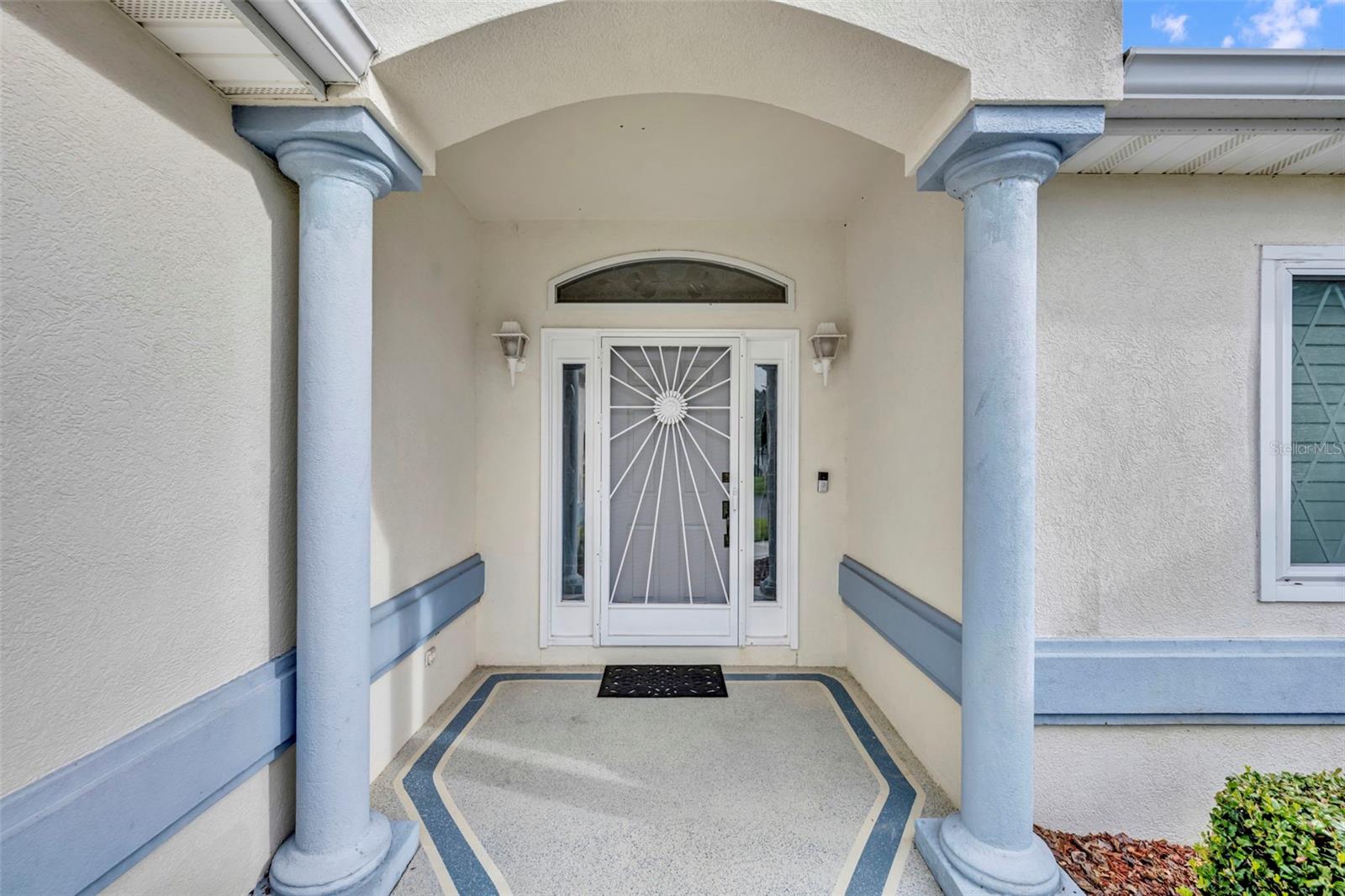 Image 4 of 57 For 9025 136th Loop