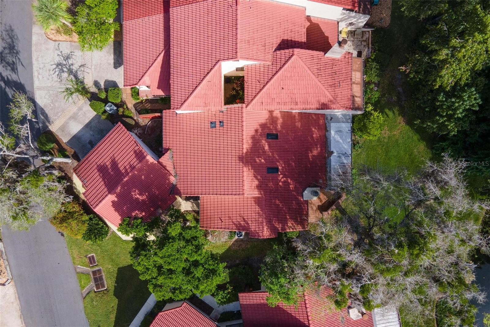 Image 38 of 63 For 401 Clusterwood Drive