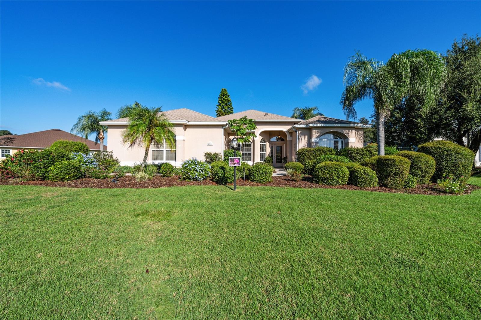 Image 4 of 52 For 1091 Noble Way