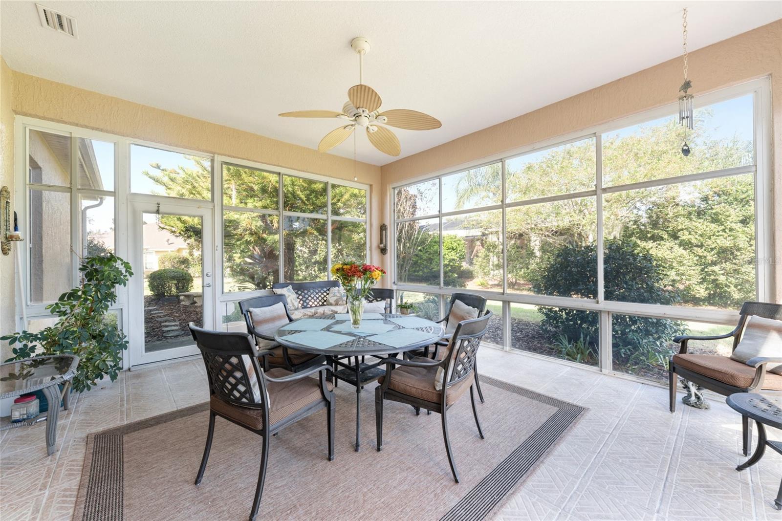Image 40 of 52 For 1091 Noble Way