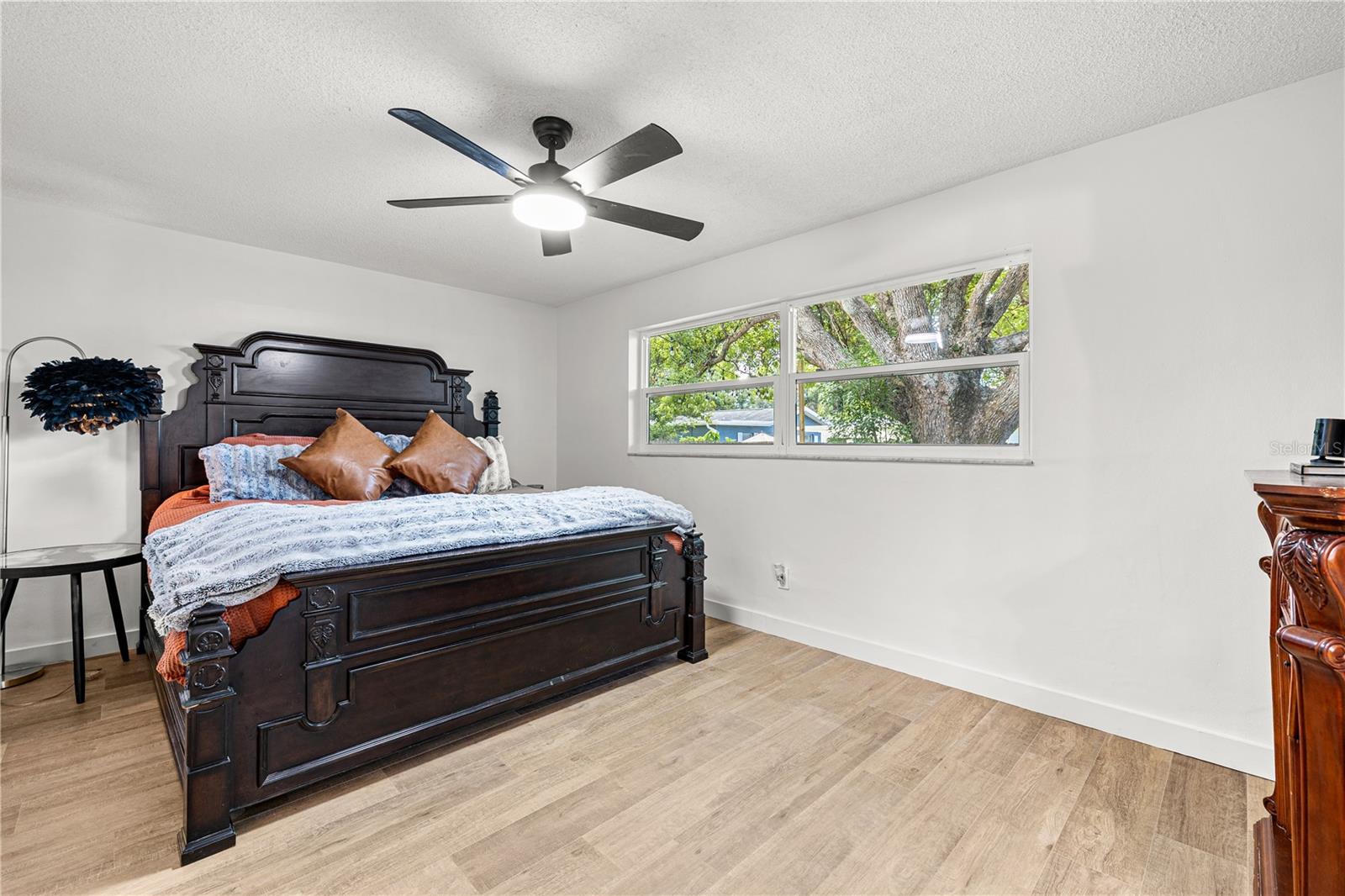 Image 20 of 35 For 2031 Scotland Drive