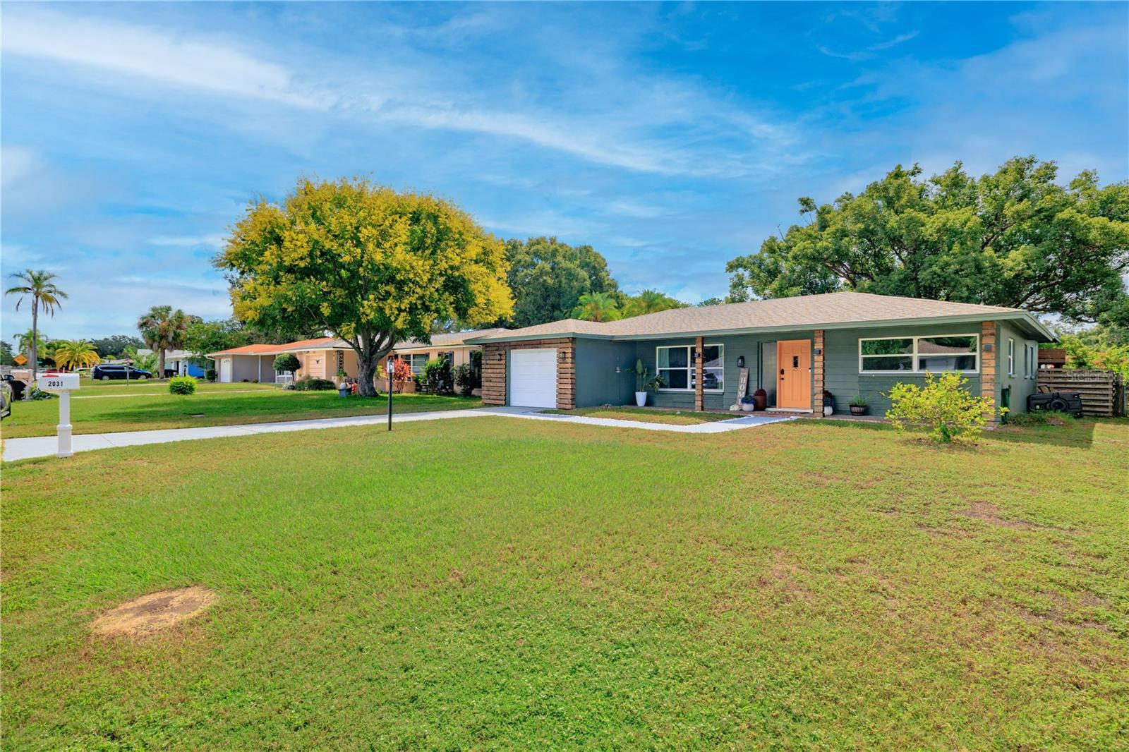 Image 33 of 35 For 2031 Scotland Drive
