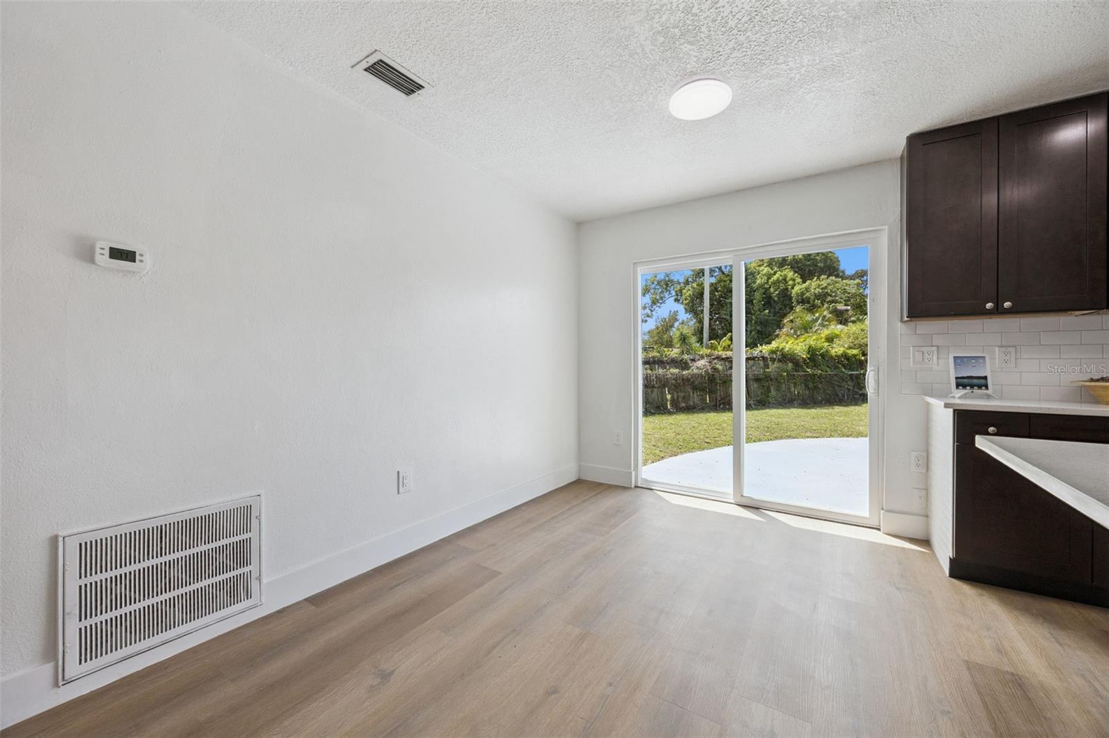 Image 16 of 54 For 1200 Romano Avenue