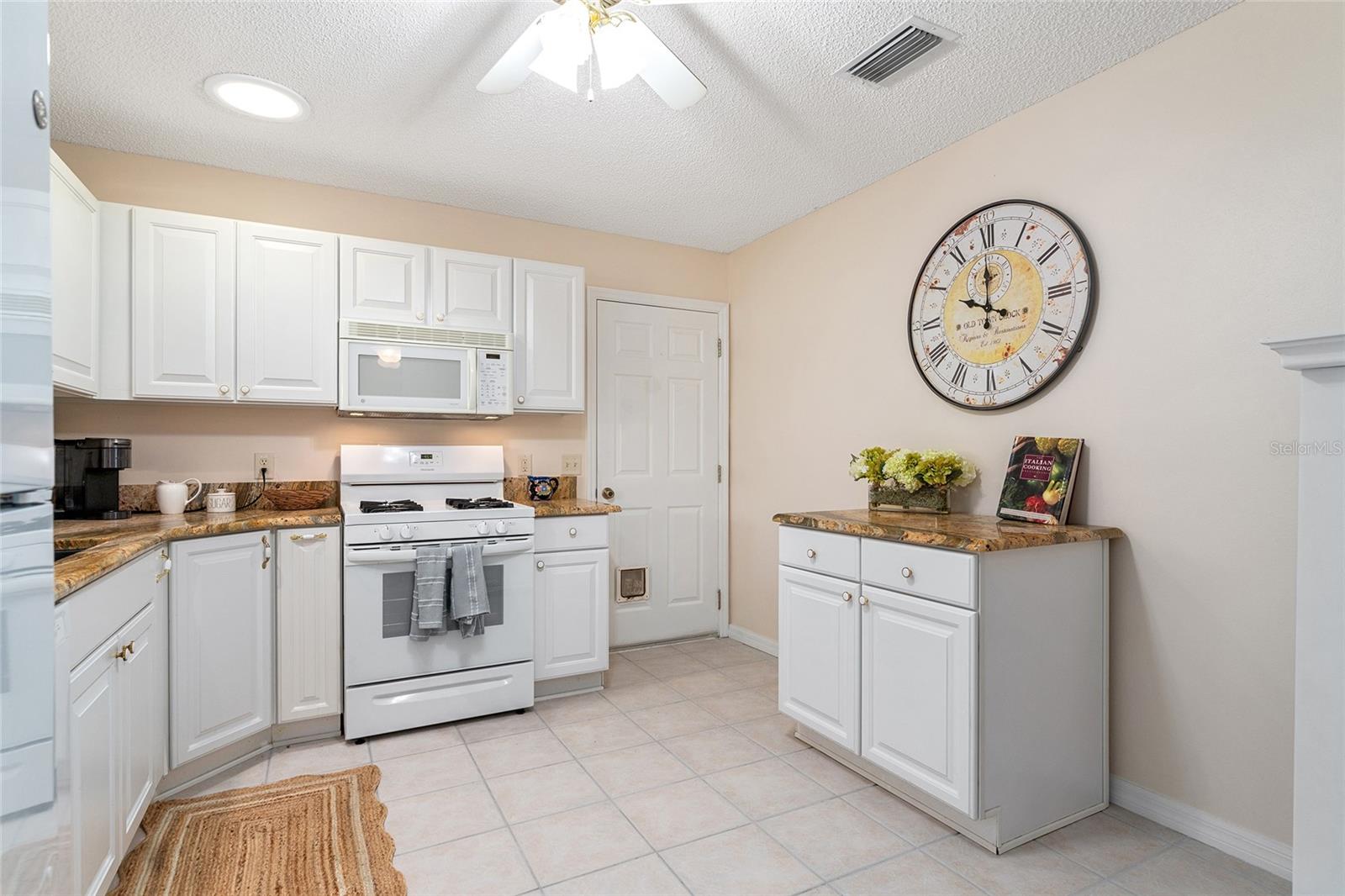 Image 11 of 31 For 9511 168th Elderberry Place