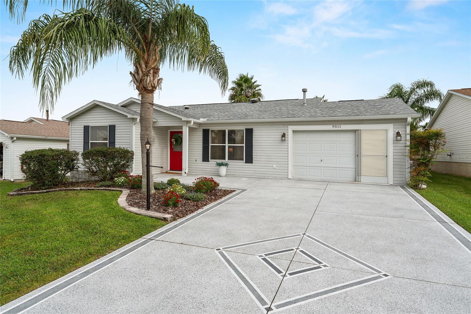 Image 2 of 31 For 9511 168th Elderberry Place