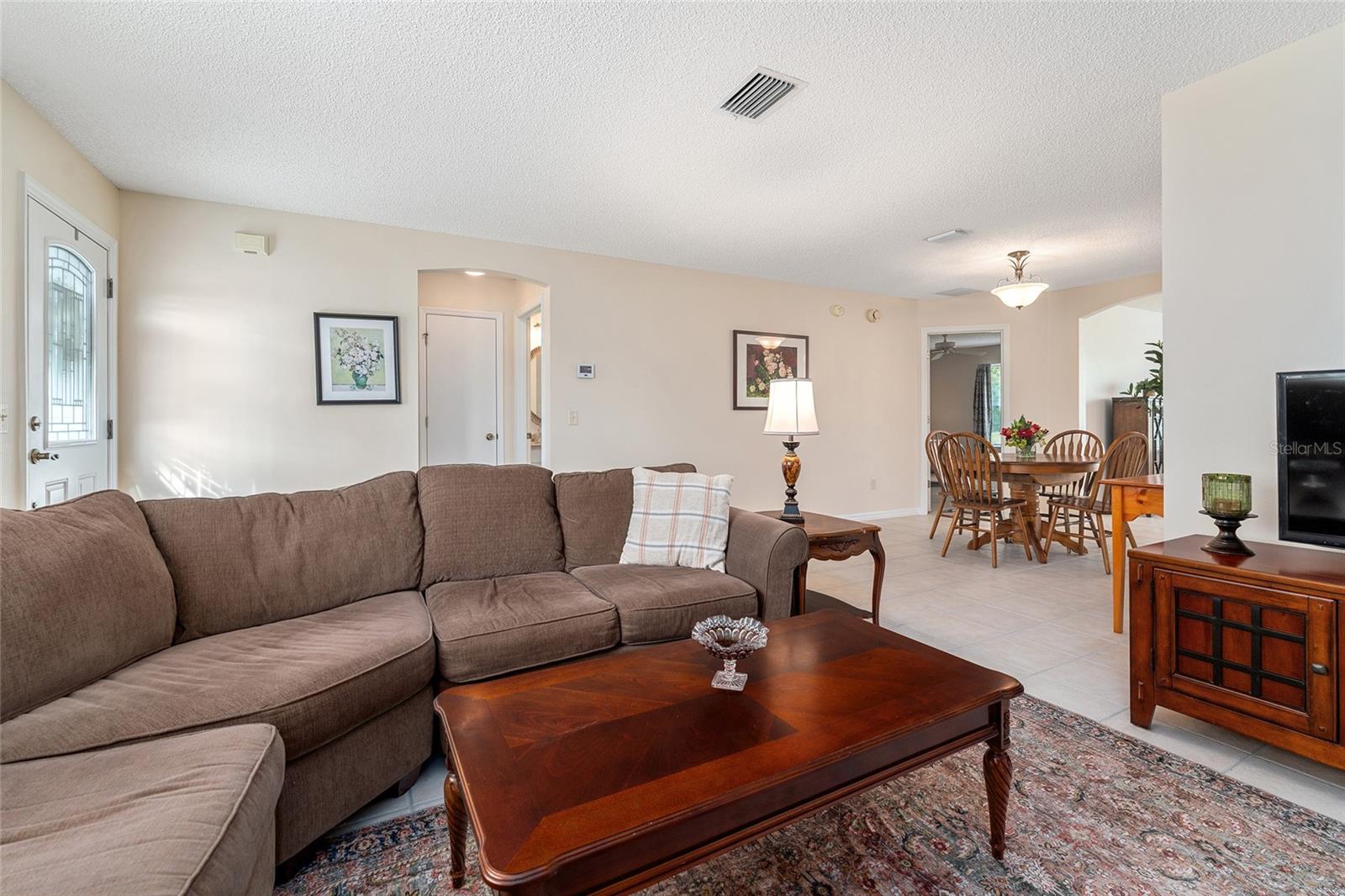 Image 8 of 31 For 9511 168th Elderberry Place