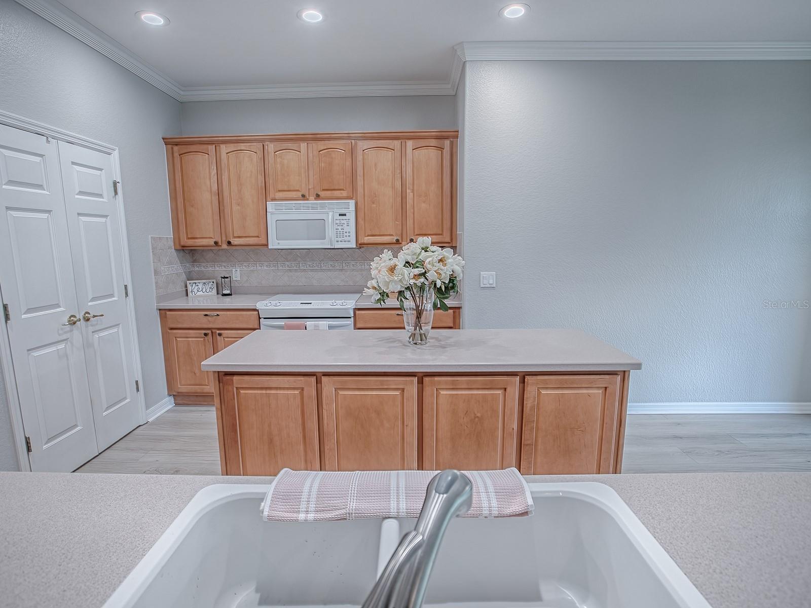 Image 14 of 59 For 11759 91st Circle