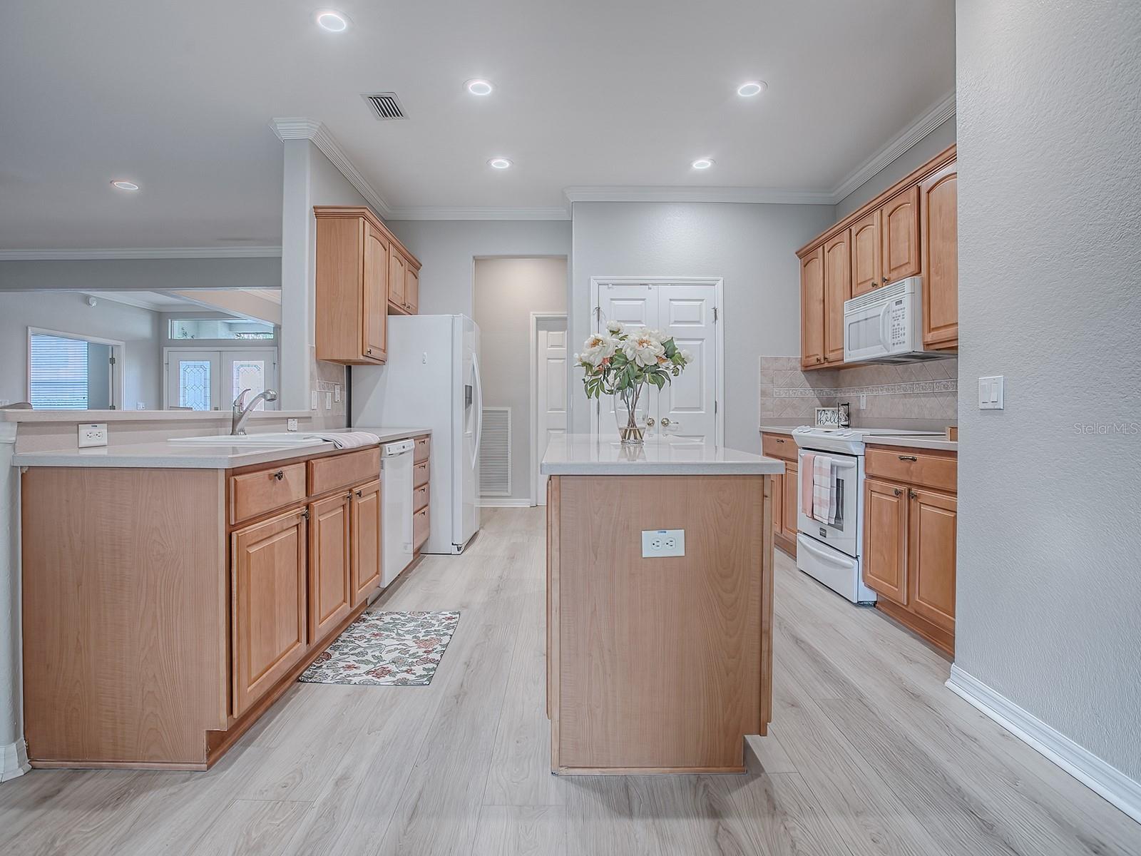 Image 17 of 59 For 11759 91st Circle