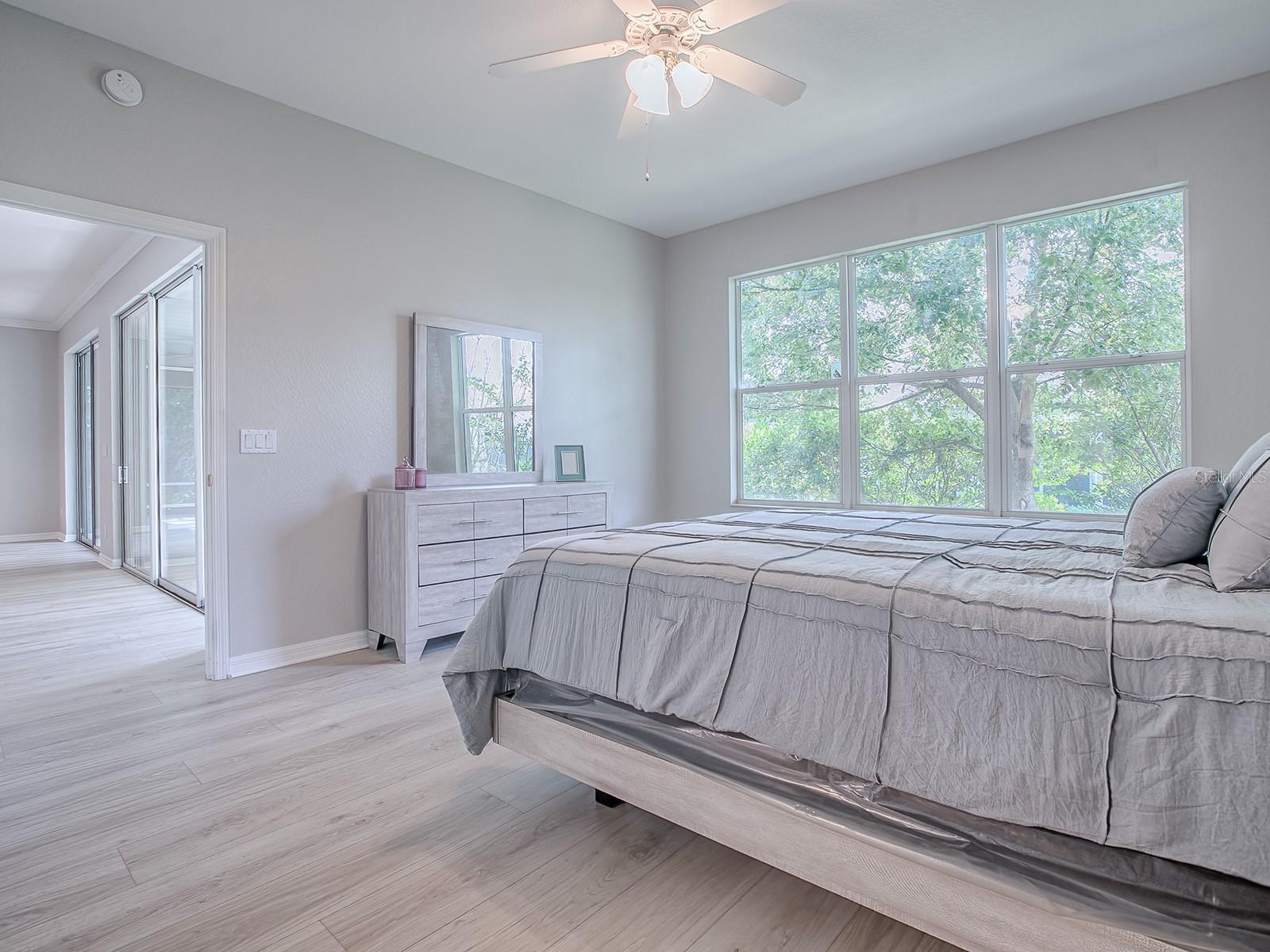 Image 27 of 59 For 11759 91st Circle