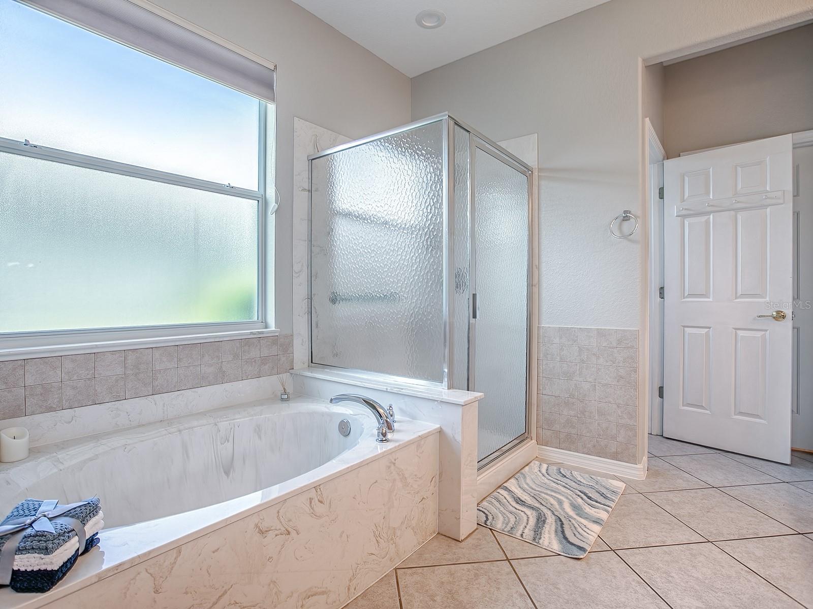 Image 30 of 59 For 11759 91st Circle