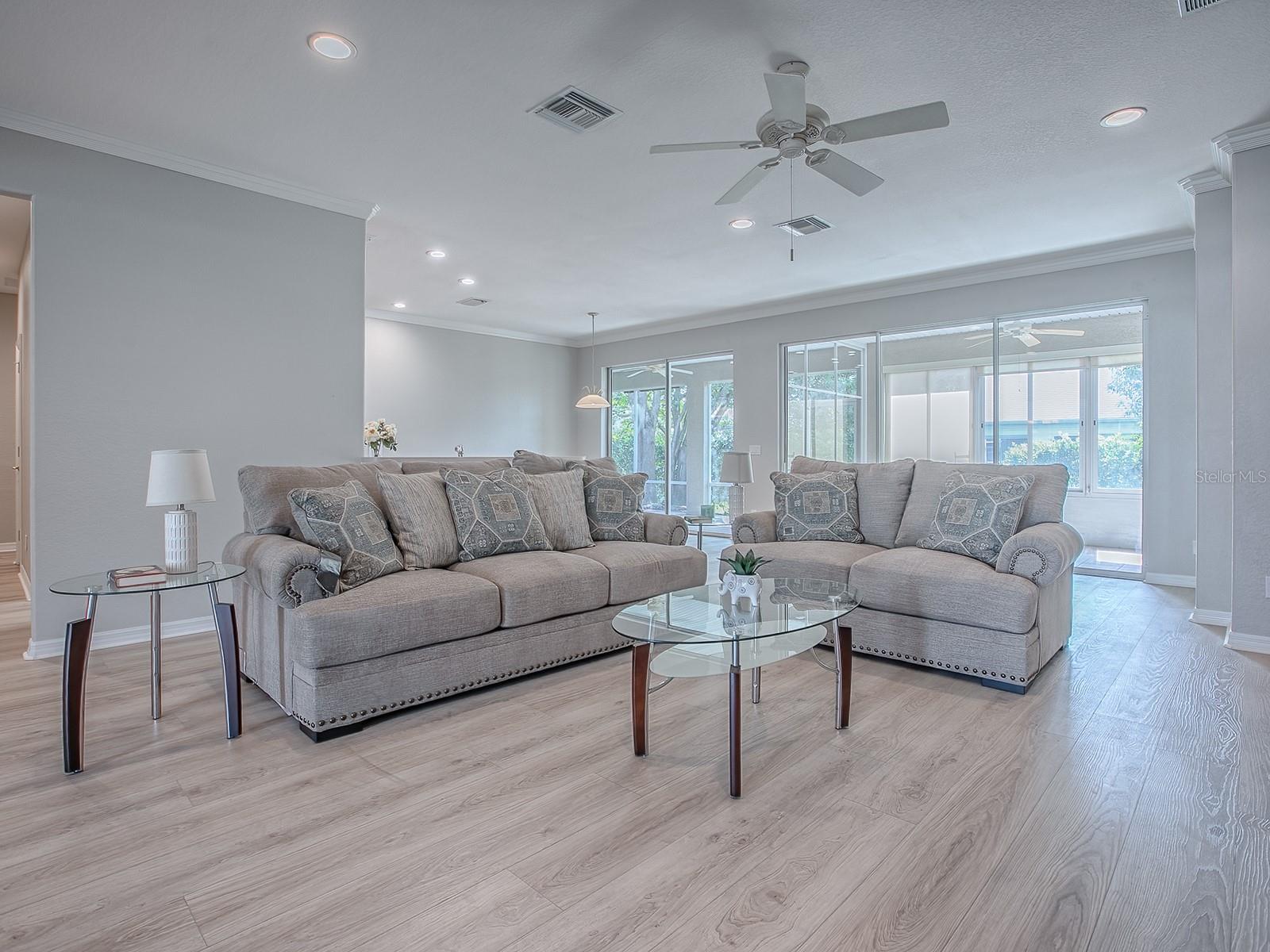 Image 8 of 59 For 11759 91st Circle